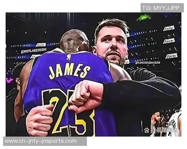 斯玛特分享与詹姆斯东契奇的趣事称其表现夸张令人捧腹大笑